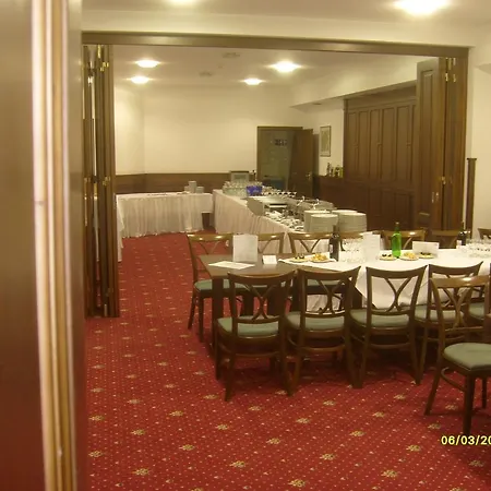 Hejtmansky Dvur 4*