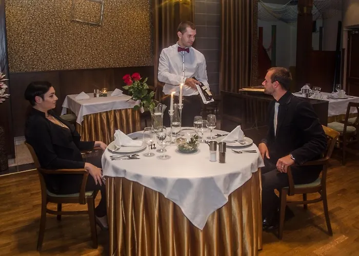 Hotel Hejtmansky Dvur Slaný